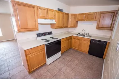 332 Whitton Street, Sierra Vista, AZ 85635 - Photo 6