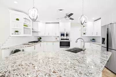 3406 E Wildwood Drive, Phoenix, AZ 85048 - Photo 2