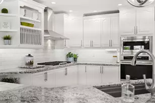 3406 E Wildwood Dr, Phoenix, AZ 85048 - Photo 4