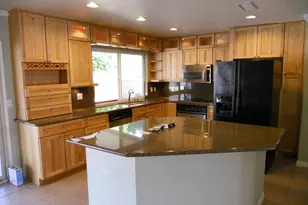 15821 N 9th Pl, Phoenix, AZ 85022 - Photo 10