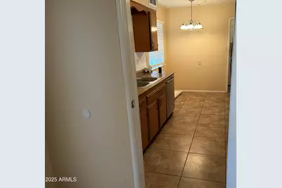 13677 N Newcastle Drive, Sun City, AZ 85351 - Photo 8