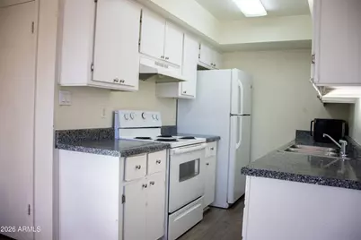 286 W Palomino Drive #15, Chandler, AZ 85225 - Photo 8