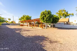 6734 N 59th Ave, Glendale, AZ 85301 - Photo 1