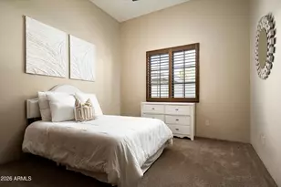 5807 E Orange Blossom Ln, Phoenix, AZ 85018 - Photo 24