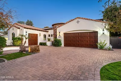 5807 E Orange Blossom Lane, Phoenix, AZ 85018 - Photo 1