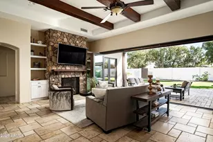 5807 E Orange Blossom Ln, Phoenix, AZ 85018 - Photo 10