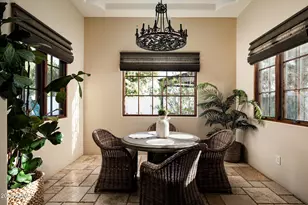 5807 E Orange Blossom Ln, Phoenix, AZ 85018 - Photo 14