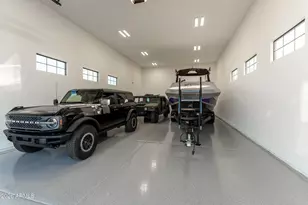 532 E Tanglewood Trl, Phoenix, AZ 85085 - Photo 2