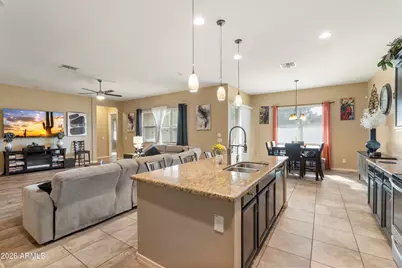 10521 W Illini Street, Tolleson, AZ 85353 - Photo 4