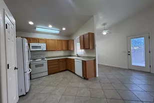 1053 Monte Vista Ave, Sierra Vista, AZ 85635 - Photo 6