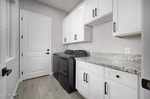 14099 S Vera Cruz Rd, Arizona City, AZ 85123 - Photo 28