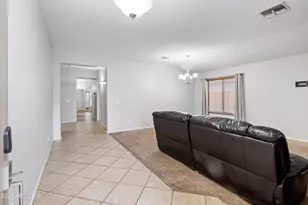 1367 E Palo Verde St, Casa Grande, AZ 85122 - Photo 4