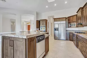 42008 N Astoria Way, Anthem, AZ 85086 - Photo 16