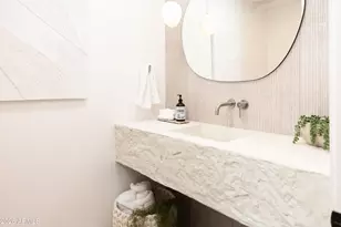 4708 E Desert Park Pl, Paradise Valley, AZ 85253 - Photo 36