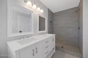 1927 E Crocus Dr, Phoenix, AZ 85022 - Photo 24