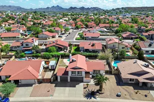 1927 E Crocus Dr, Phoenix, AZ 85022 - Photo 2