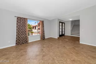 1927 E Crocus Dr, Phoenix, AZ 85022 - Photo 8