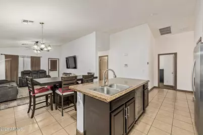 1129 E Jahns Drive, Casa Grande, AZ 85122 - Photo 8