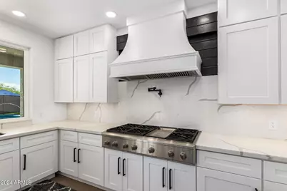 7329 E Tailfeather Drive, Scottsdale, AZ 85255 - Photo 14