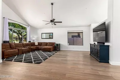 7329 E Tailfeather Drive, Scottsdale, AZ 85255 - Photo 4