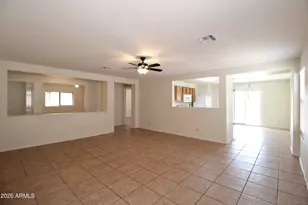 667 W Jardin Dr, Casa Grande, AZ 85122 - Photo 4