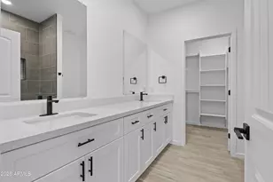 14055 S Berwick Rd, Arizona City, AZ 85123 - Photo 20