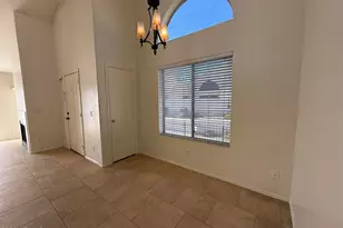 2100 W Lemon Tree Pl, Chandler, AZ 85224 - Photo 4