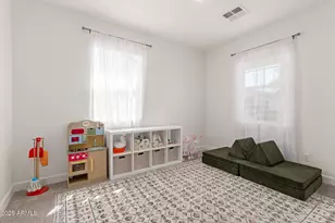 584 E Hazelnut Ln, San Tan Valley, AZ 85140 - Photo 4