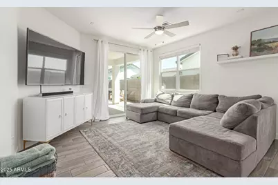 584 E Hazelnut Lane, San Tan Valley, AZ 85140 - Photo 6