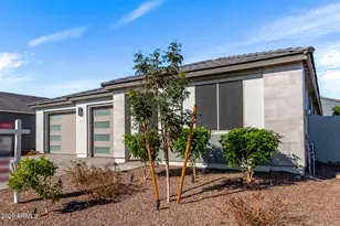 7674 W Tether Trl, Peoria, AZ 85383 - Photo 6