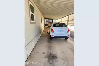 18026 N Cave Creek Road #16, Phoenix, AZ 85032 - Photo 2