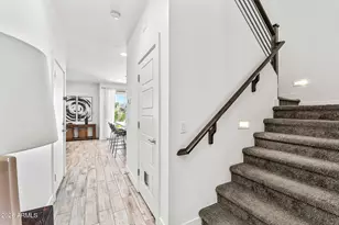 764 N Blackbird Dr, Gilbert, AZ 85234 - Photo 20