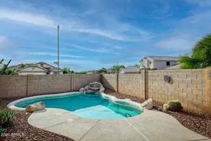 2206 E Ruby Ln, Phoenix, AZ 85024 - Photo 28