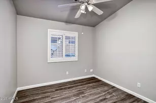 2206 E Ruby Ln, Phoenix, AZ 85024 - Photo 22