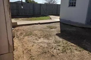 214 E Centre Ave, Buckeye, AZ 85326 - Photo 6