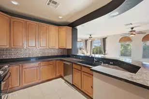 10655 N 9th St, Phoenix, AZ 85020 - Photo 6