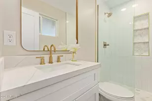 3441 W Aster Dr, Phoenix, AZ 85029 - Photo 16