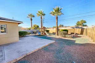 7626 E Catalina Dr, Scottsdale, AZ 85251 - Photo 18