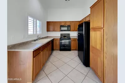 9728 E Kiva Avenue, Mesa, AZ 85209 - Photo 2