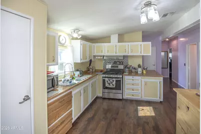 10293 E Manzanita Trail, Dewey, AZ 86327 - Photo 8