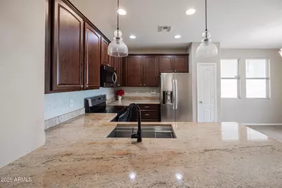 8707 S 40th Drive, Laveen, AZ 85339 - Photo 8