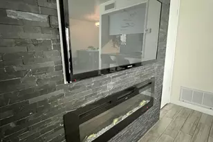 5212 N 42nd Ln, Phoenix, AZ 85019 - Photo 4