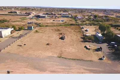 Xxx N 252nd Drive #-, Wittmann, AZ 85361 - Photo 2