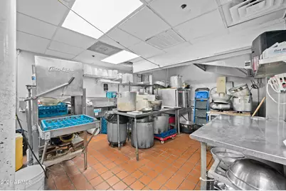 5828 W Indian School Road, Phoenix, AZ 85031 - Photo 24