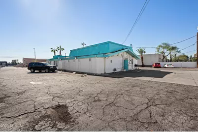 5828 W Indian School Road, Phoenix, AZ 85031 - Photo 16