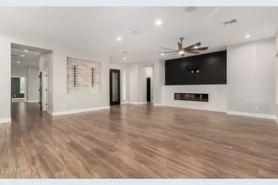 11416 W Tether Trail, Peoria, AZ 85383 - Photo 8