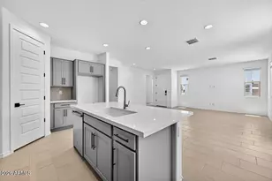 25300 N 165th Ln, Surprise, AZ 85387 - Photo 6
