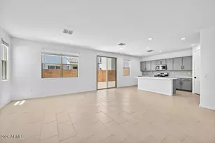 25300 N 165th Ln, Surprise, AZ 85387 - Photo 12
