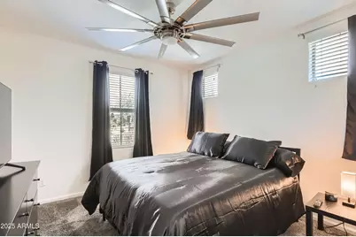 7665 W Fetlock Trail, Peoria, AZ 85383 - Photo 16