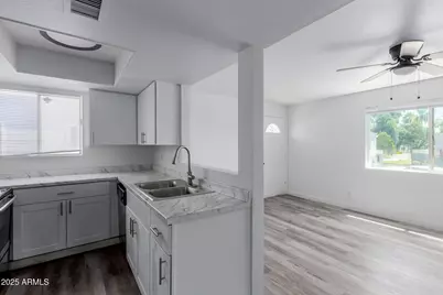 6629 N 27th Avenue #51, Phoenix, AZ 85017 - Photo 10